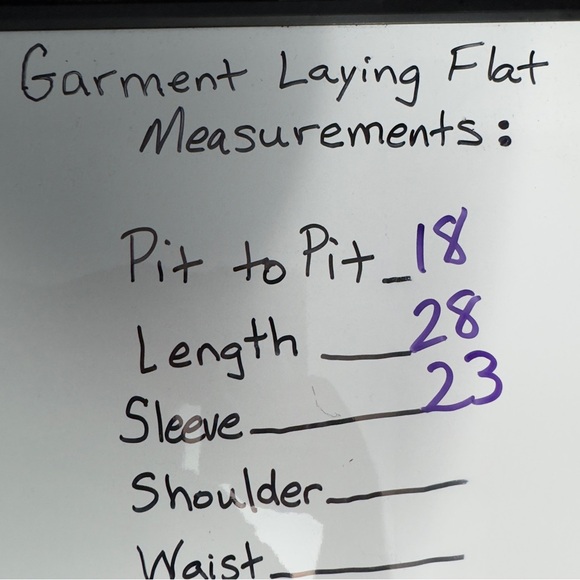 Rose + Olive Snakeskin Button Front Blouse Soft Flowy Women’s Small - Picture 7 of 9